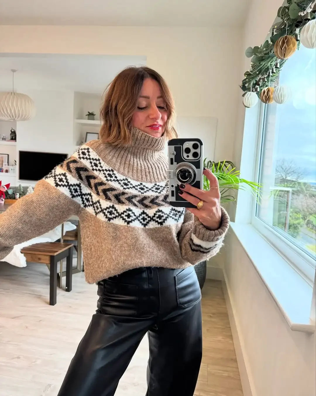 Pattern Pullover - Collar Full Sleeve