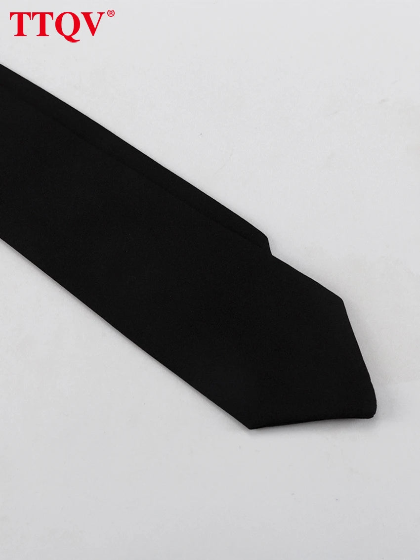Elegant set that makes you look expensive instantly
