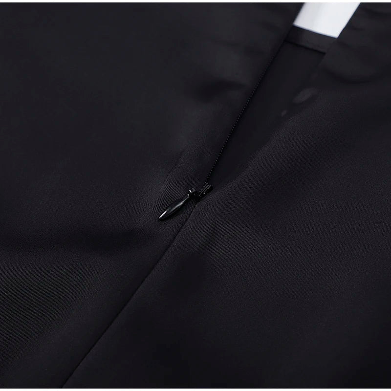 Slim Belted Waist-cinching Round Neck