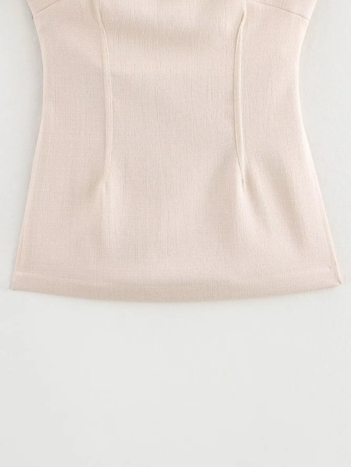 Set Lady - Casual Off-shoulder